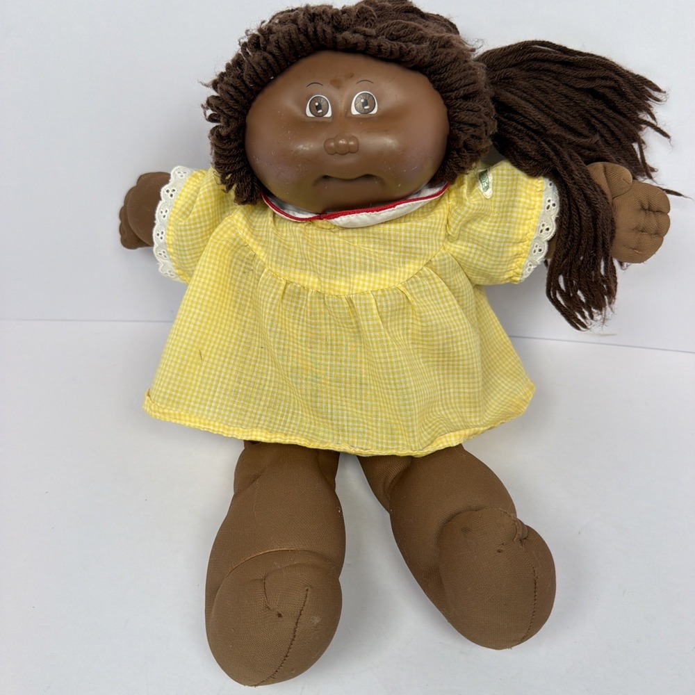 Vintage 1982 African American Cabbage Patch Kids Doll 16"